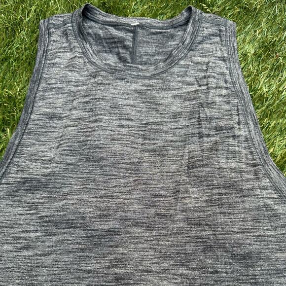Lululemon Squad Goals Tank Relaxed Lightweight Athletic Sleeveless Muscle Tee - Picture 4 of 10
